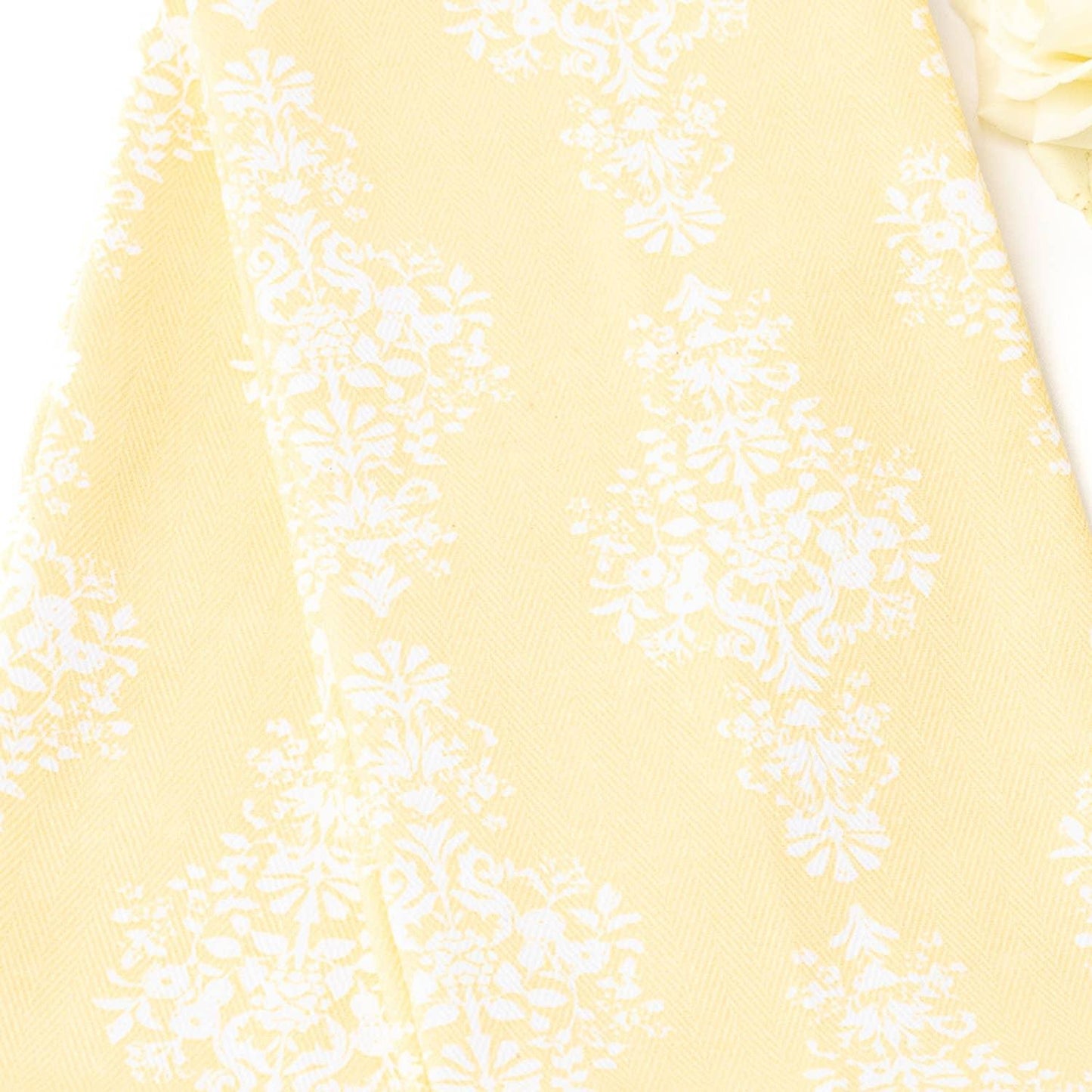 8 Oak Lane Golden Damask Kitchen Towel Set