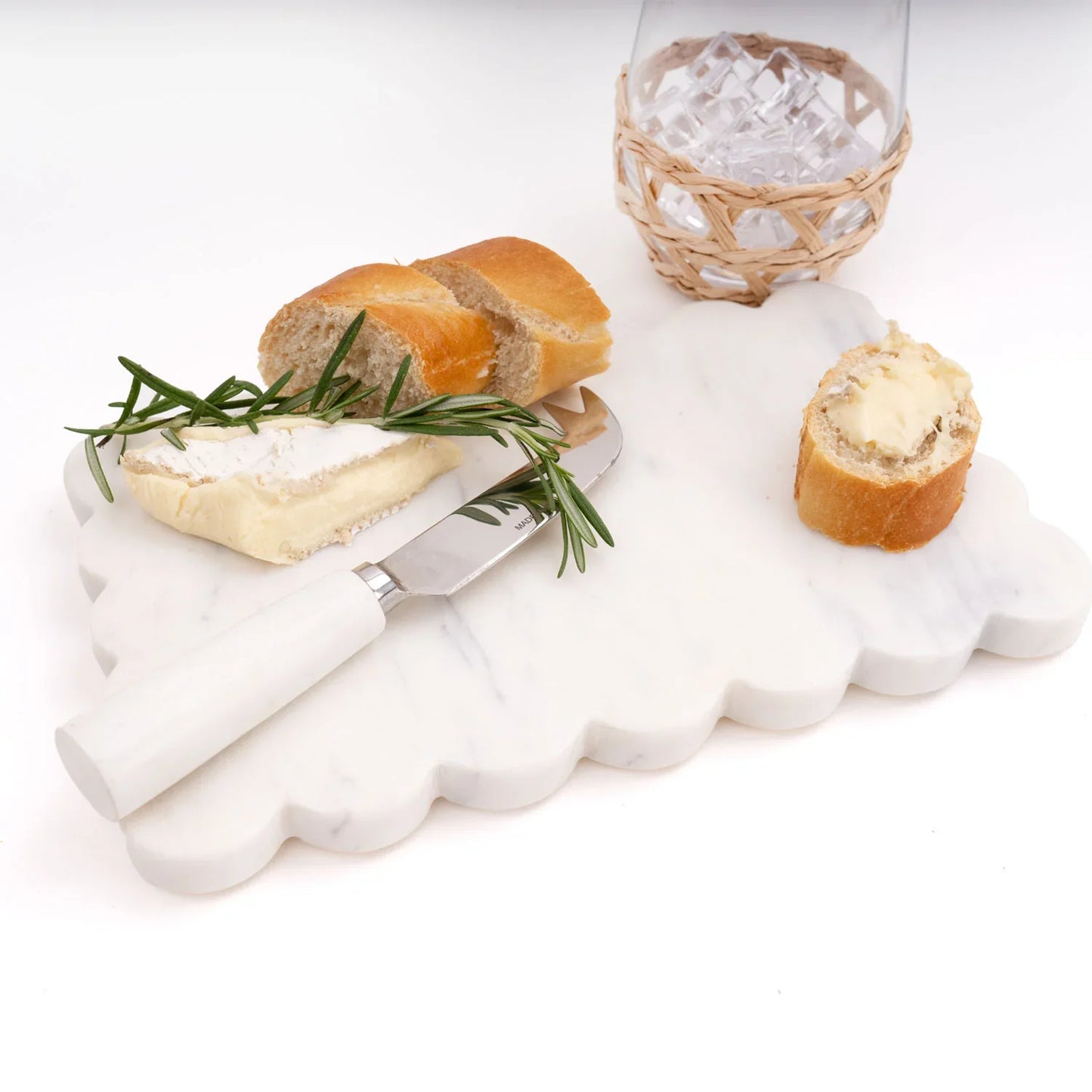 Scalloped Marble Cheese Board with Knife