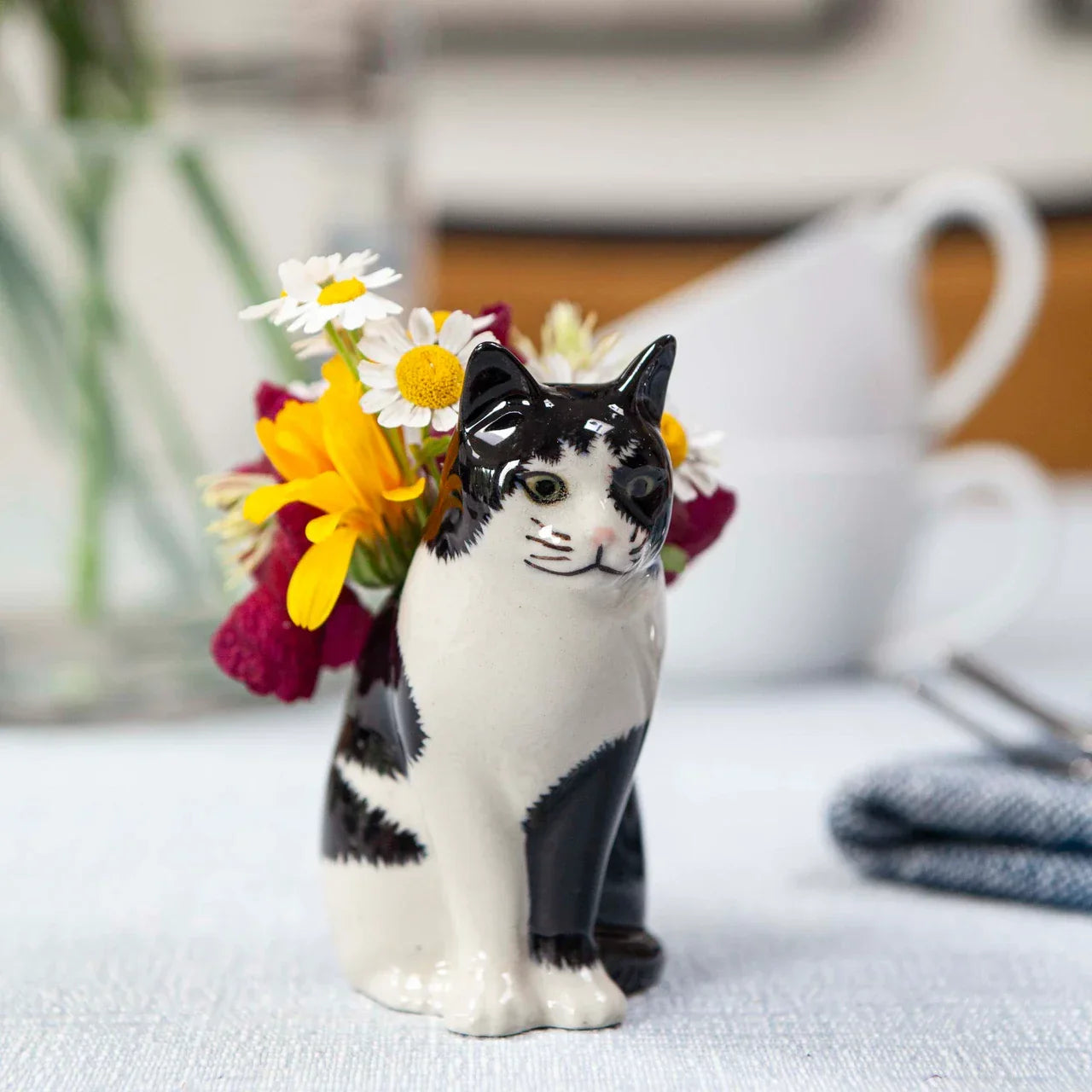 Quail Ceramics Barney Cat Bud Vase