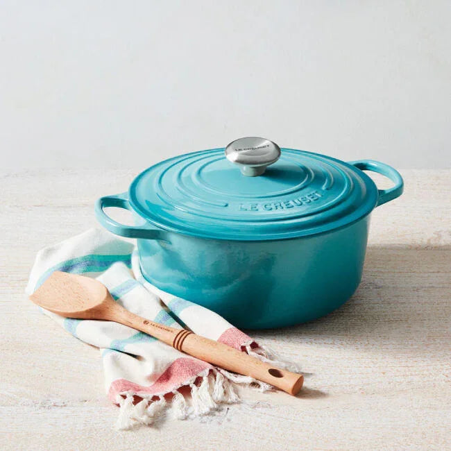 Le Creuset Signature Round Dutch Oven 5.5 qt - Caribbean
