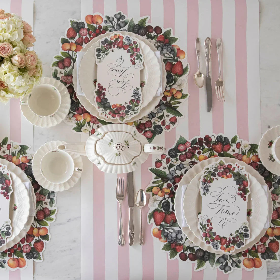 Hester & Cook Die Cut Berry Wreath Paper Placemat - Marcel’s Culinary Experience