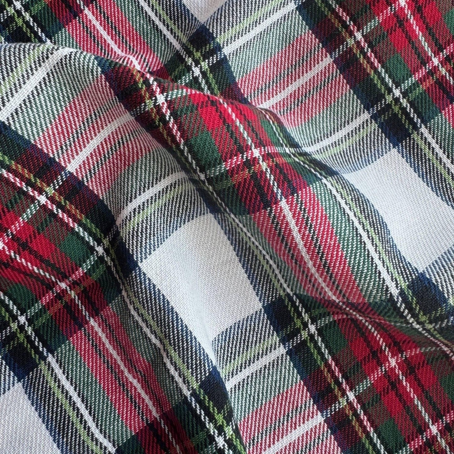Christmas Classic Holiday Plaid Cotton Napkin Set of 8-17x17 - Marcel’s Culinary Experience