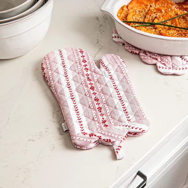 Juliska Juliska Villa Stripe Oven Mitt and Pot Holder Set/2 - Ruby - Marcel’s Culinary Experience