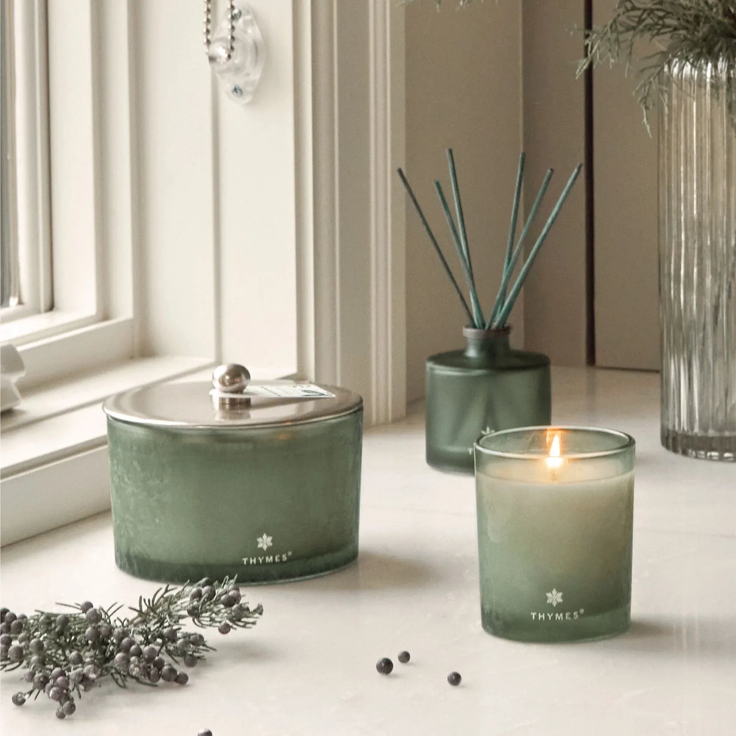 Thymes Highland Frost 3 Wick 18oz - Marcel’s Culinary Experience