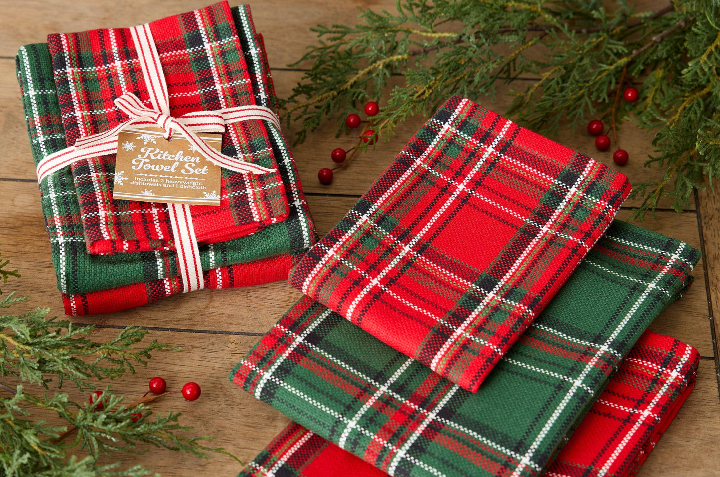 Boughs of Holly Plaid Heavyweight Kitchen Set of 3 - Marcel’s Culinary Experience