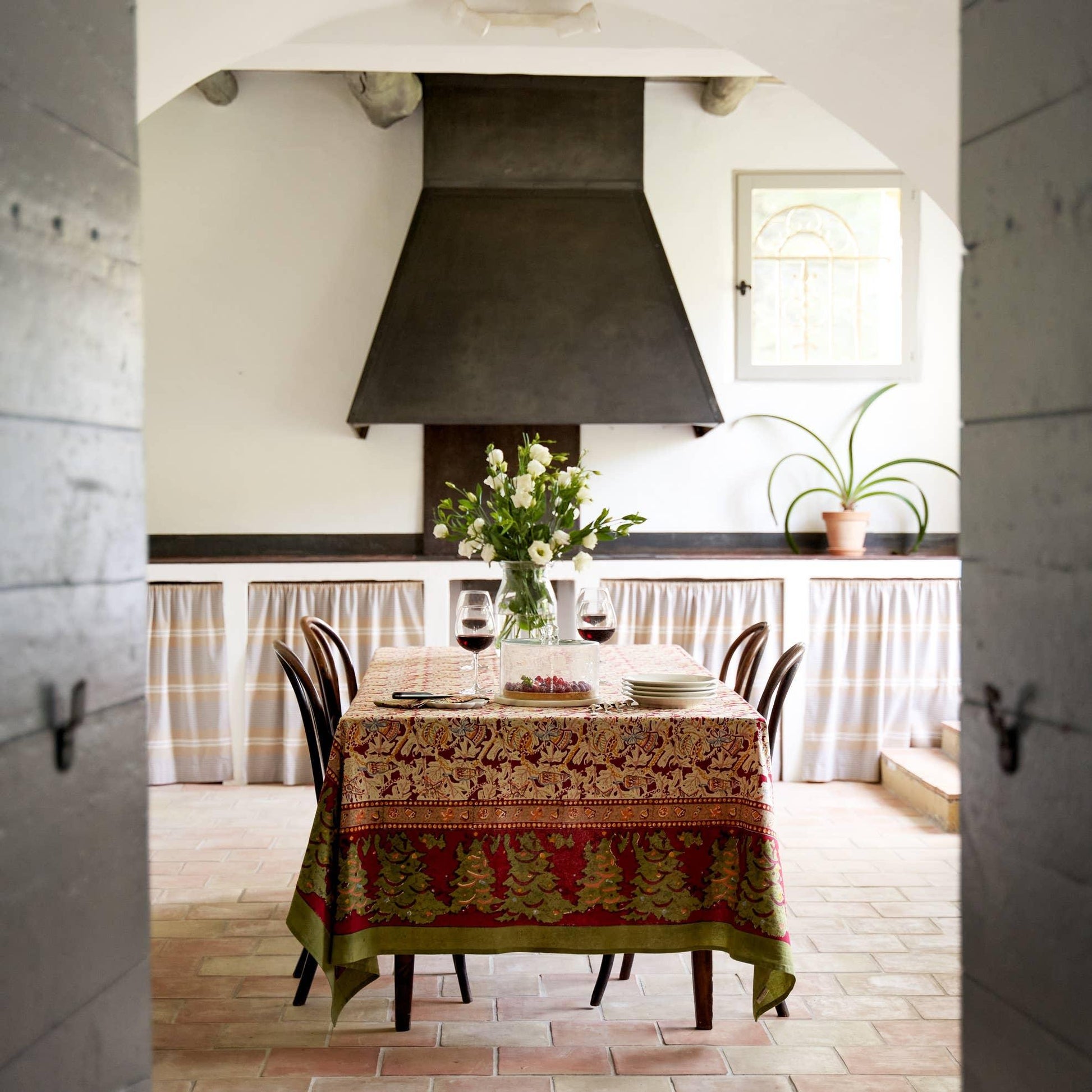 Couleur Nature Noel Red & Green | Tablecloth - Marcel’s Culinary Experience