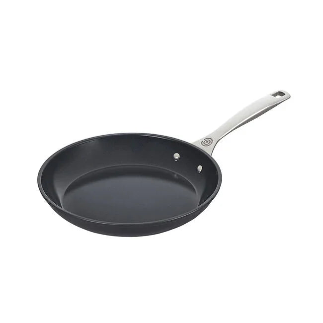 Le Creuset Essential Non-stick Ceramic Fry Pan 10" - Marcel’s Culinary Experience