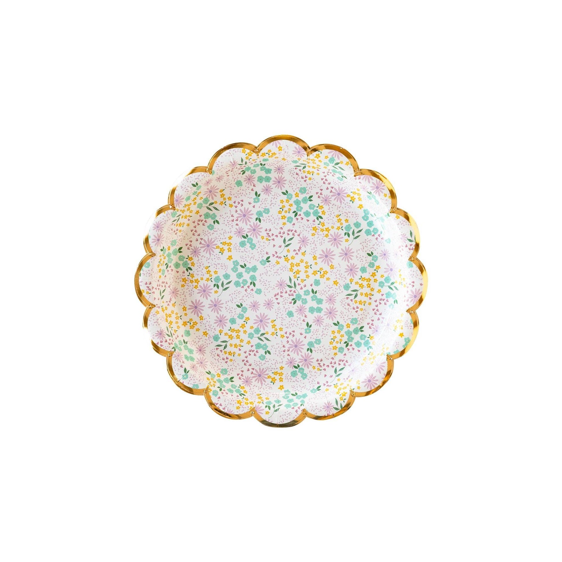 Ditsy Floral Round Scallop 7" Plate - Marcel’s Culinary Experience