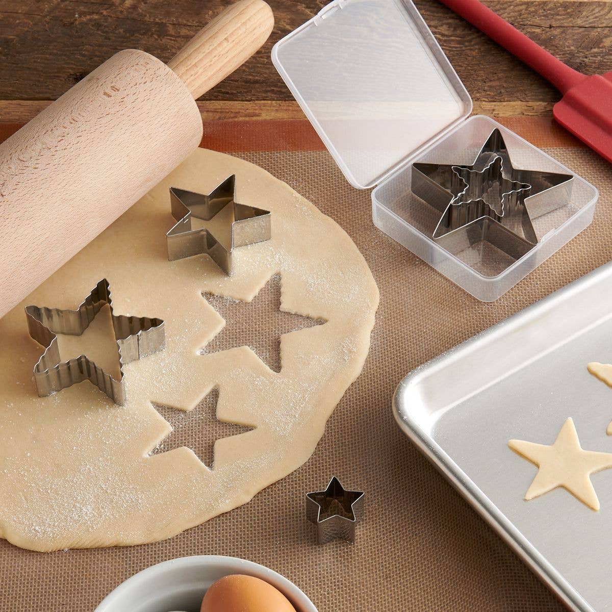 Baking Star Cutter Set With Container
