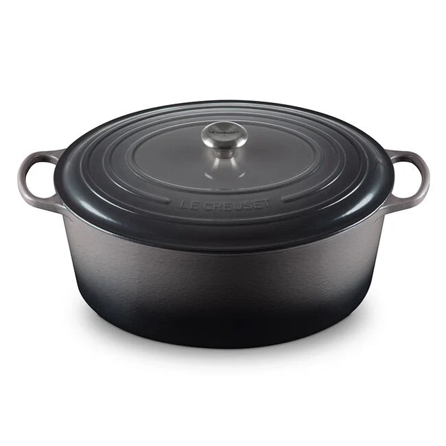 Le Creuset Signature Oval Dutch Oven 9.5 qt - Oyster