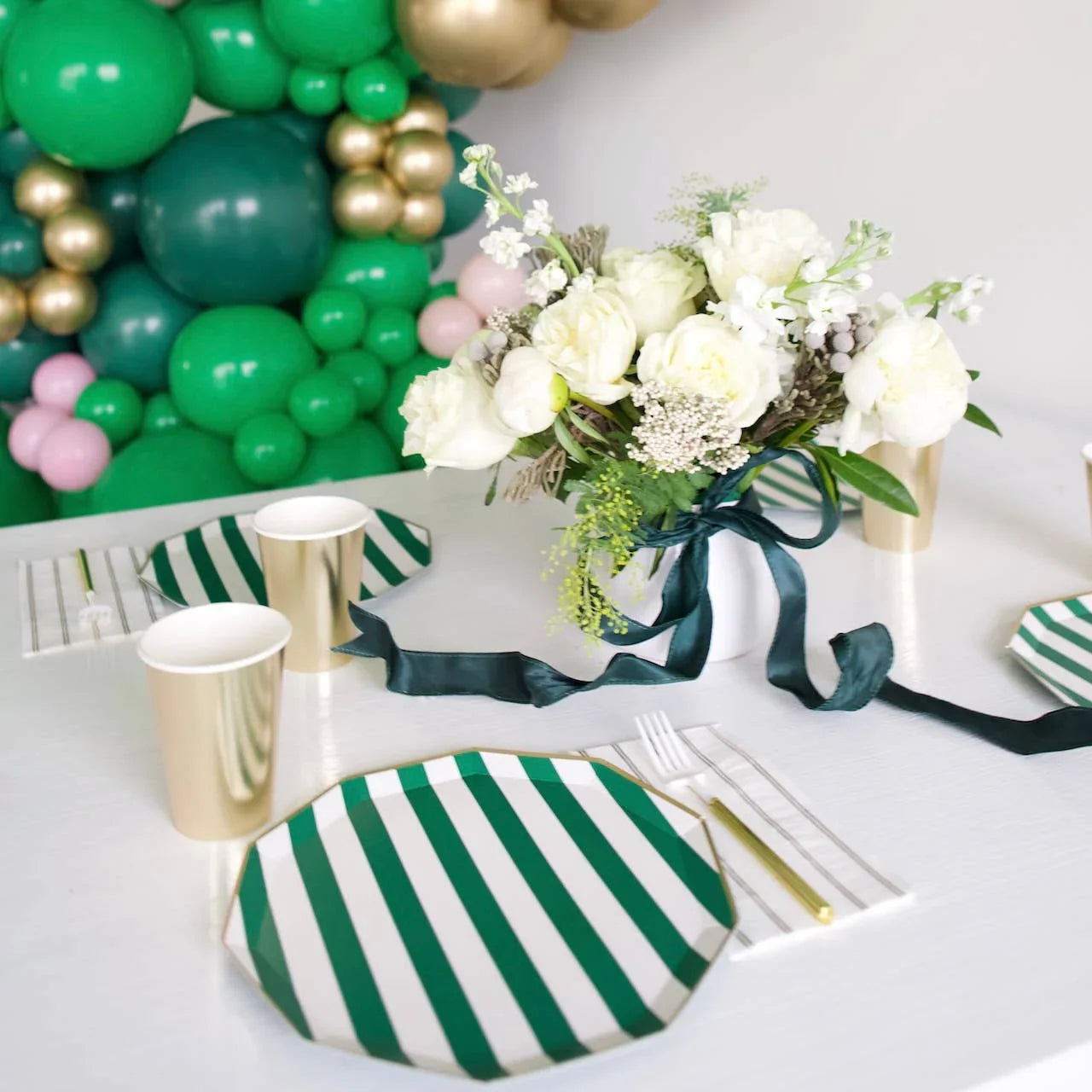 GOLD SIGNATURE STRIPE GUEST TOWELS - Marcel’s Culinary Experience