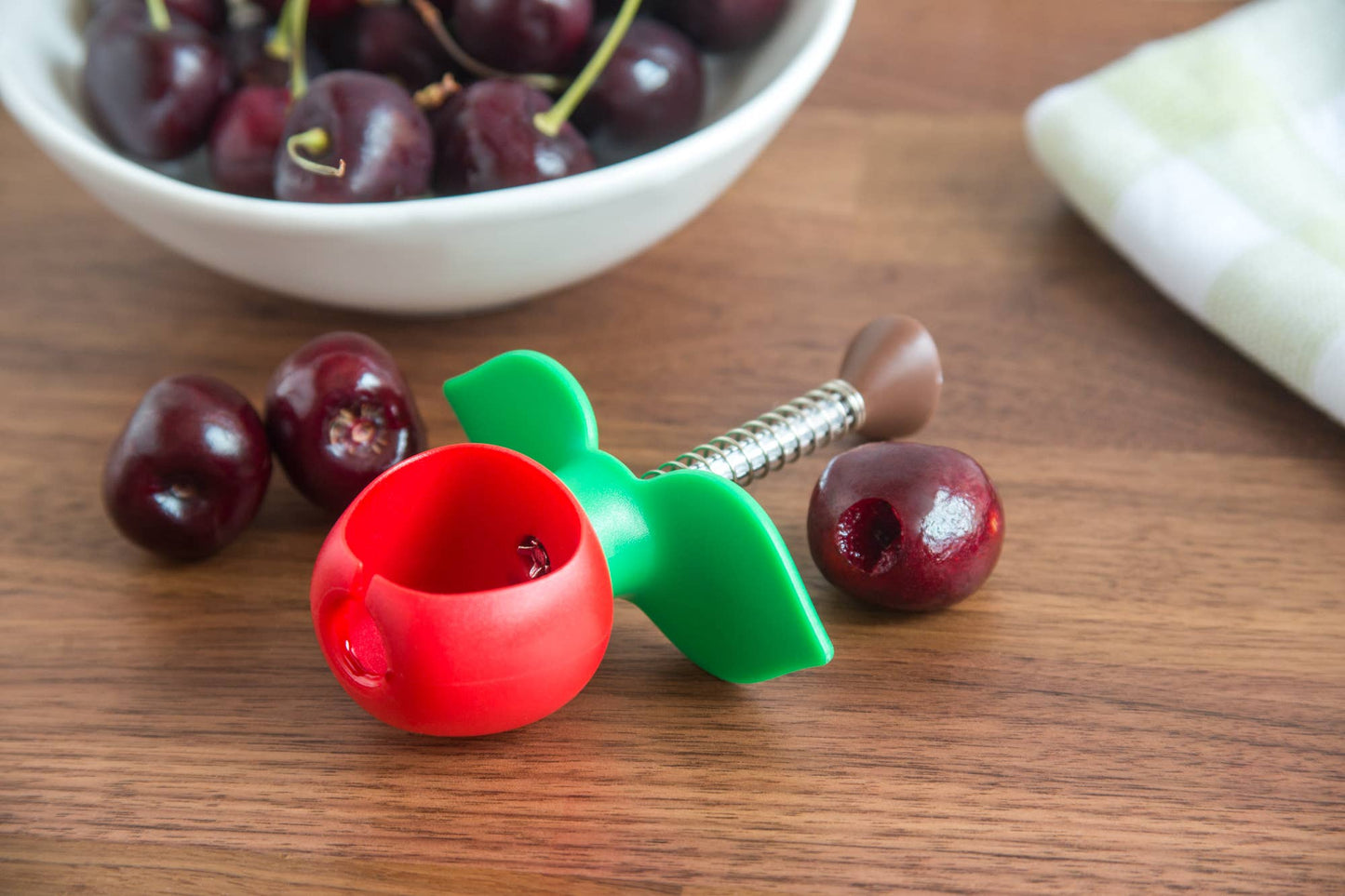 Farm to Table Cherry Pitter, 4.5" x 3.5" x 1.5"