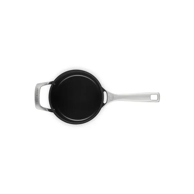 Le Creuset Essential Non-stick Ceramic Saucepan with Glass Lid - 2 Qt.
