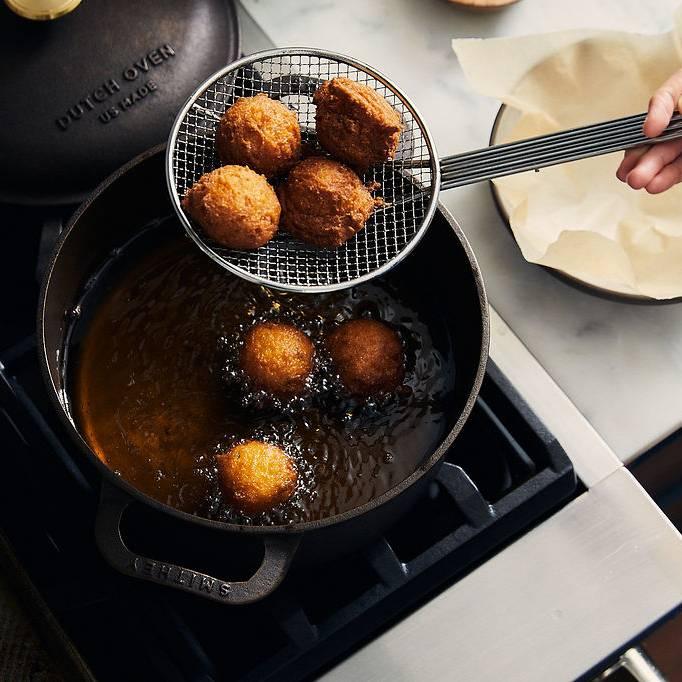 Smithey 3.5 Qt Dutch Oven - Marcel’s Culinary Experience