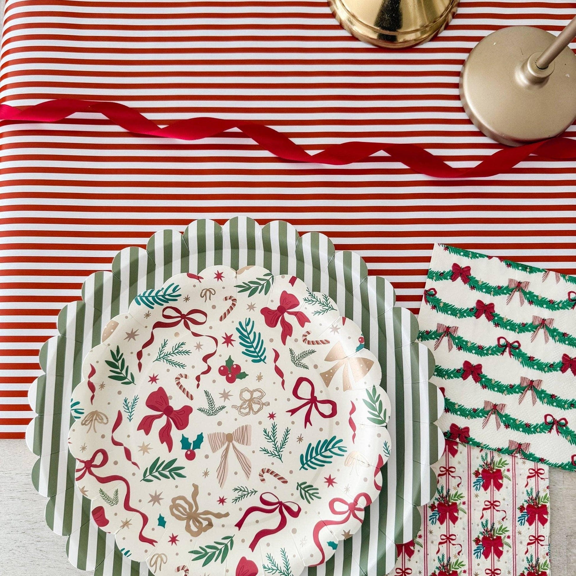 Ribbons & Cheer Bow Christmas Plates (12pcs) - Marcel’s Culinary Experience