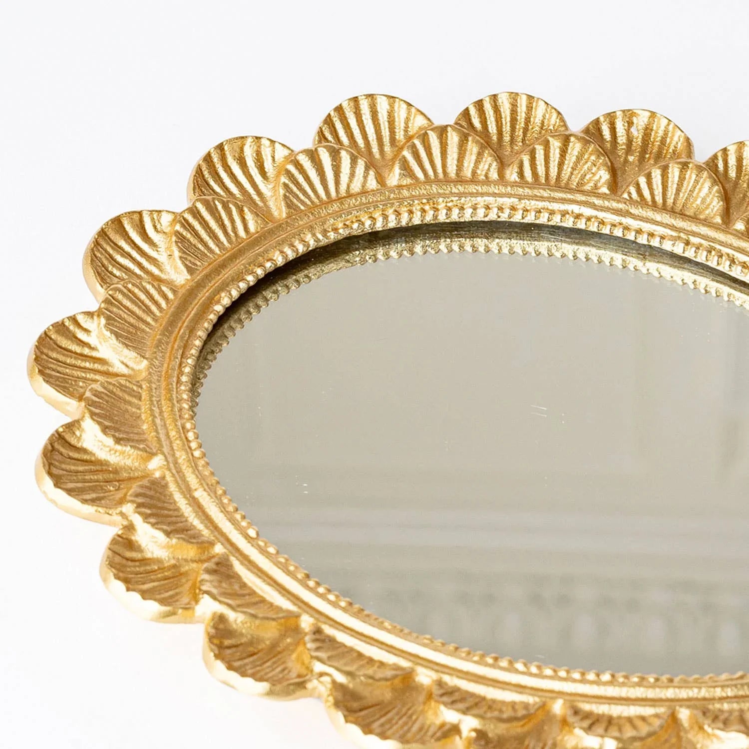 Gold Scalloped Oval Mirrored Vanity Tray Gold Scalloped Oval Mirrored Vanity Tray