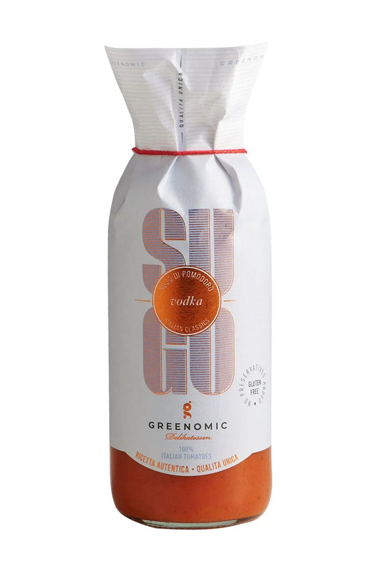Greenomic Sugo Vodka Italian tomato sauce in a glass jar with white paper cover and red string