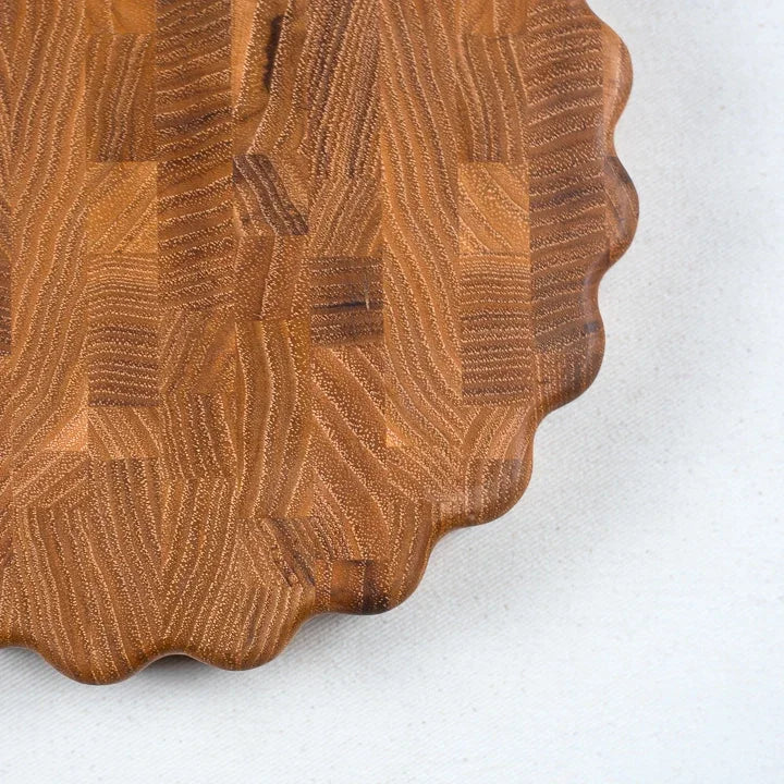 Mari Wavy Edge Butcher Block 10" - Marcel’s Culinary Experience
