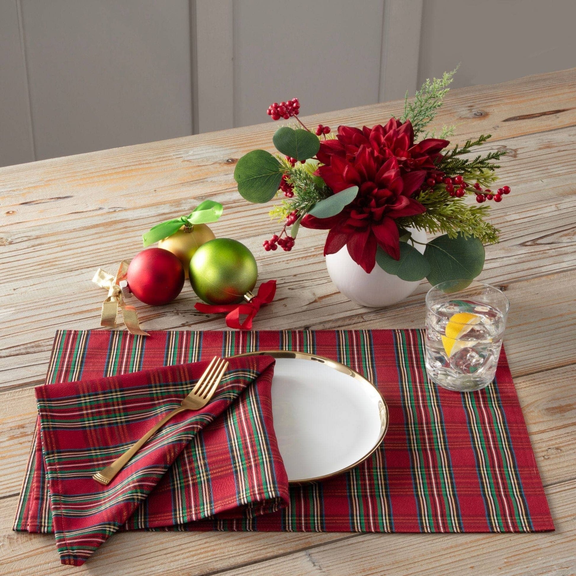 Lenox Holiday Nouveau Dazzle Napkins, Set of 4 - Marcel’s Culinary Experience