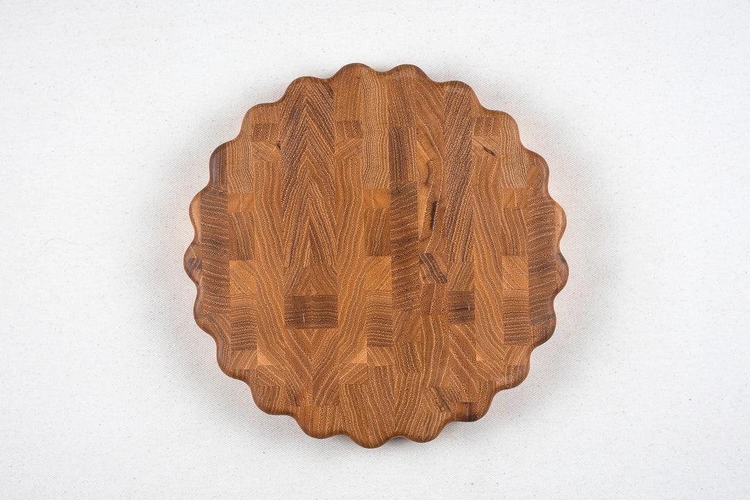Mari Wavy Edge Butcher Block 10" - Marcel’s Culinary Experience