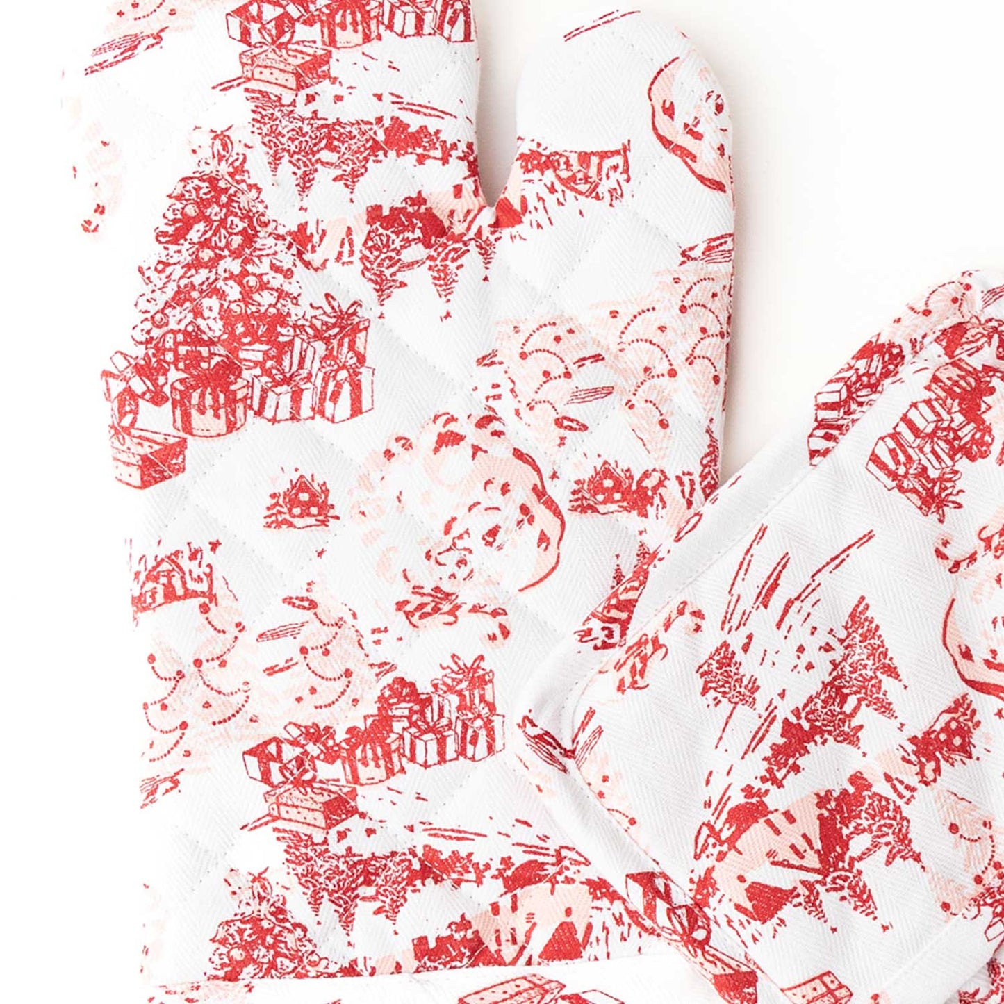 Santa Toile Oven Mitt Set - Marcel’s Culinary Experience