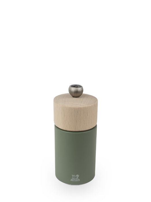 Peugeot Boreal Manual Pepper Mill, 5" | Sustainably Sourced Beechwood