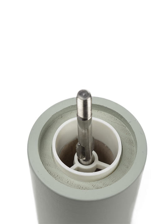 Peugeot Boreal Manual Salt Mill in Wood - 12 cm / 5 in