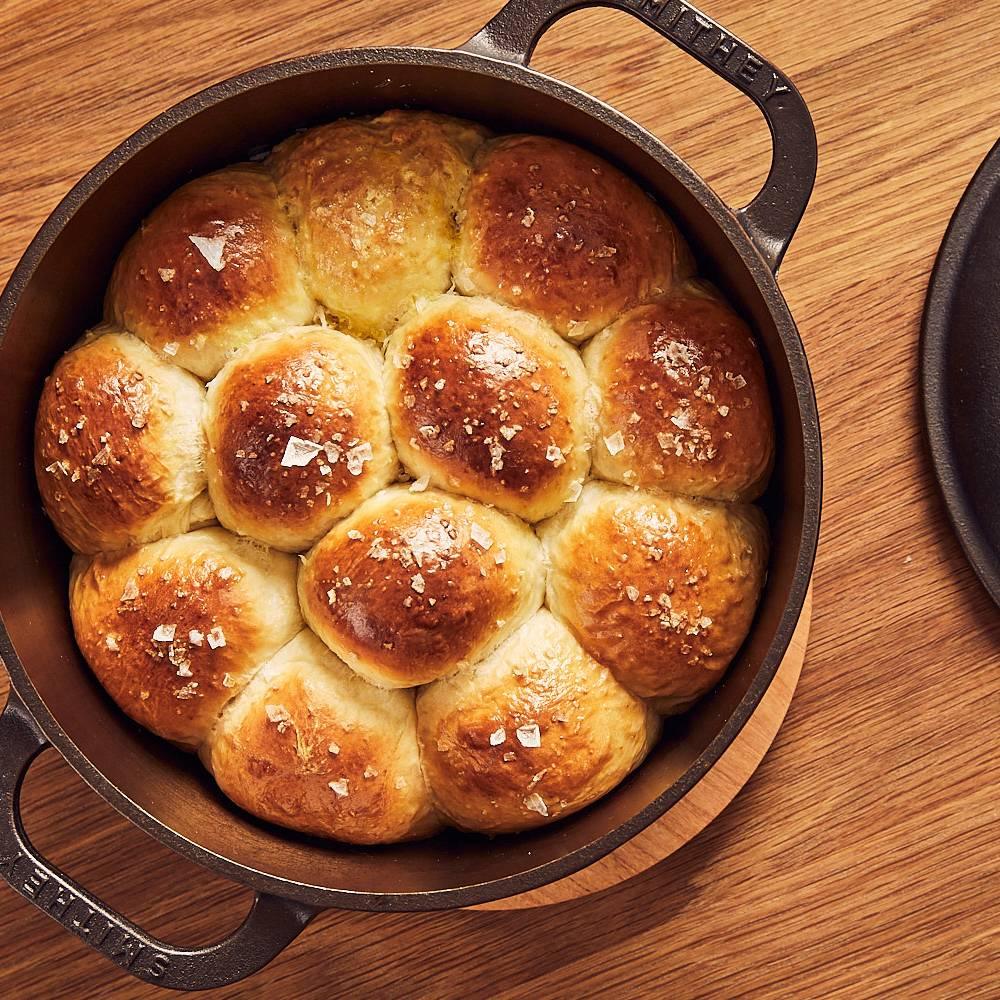 Smithey 5.5 Qt Dutch Oven - Marcel’s Culinary Experience