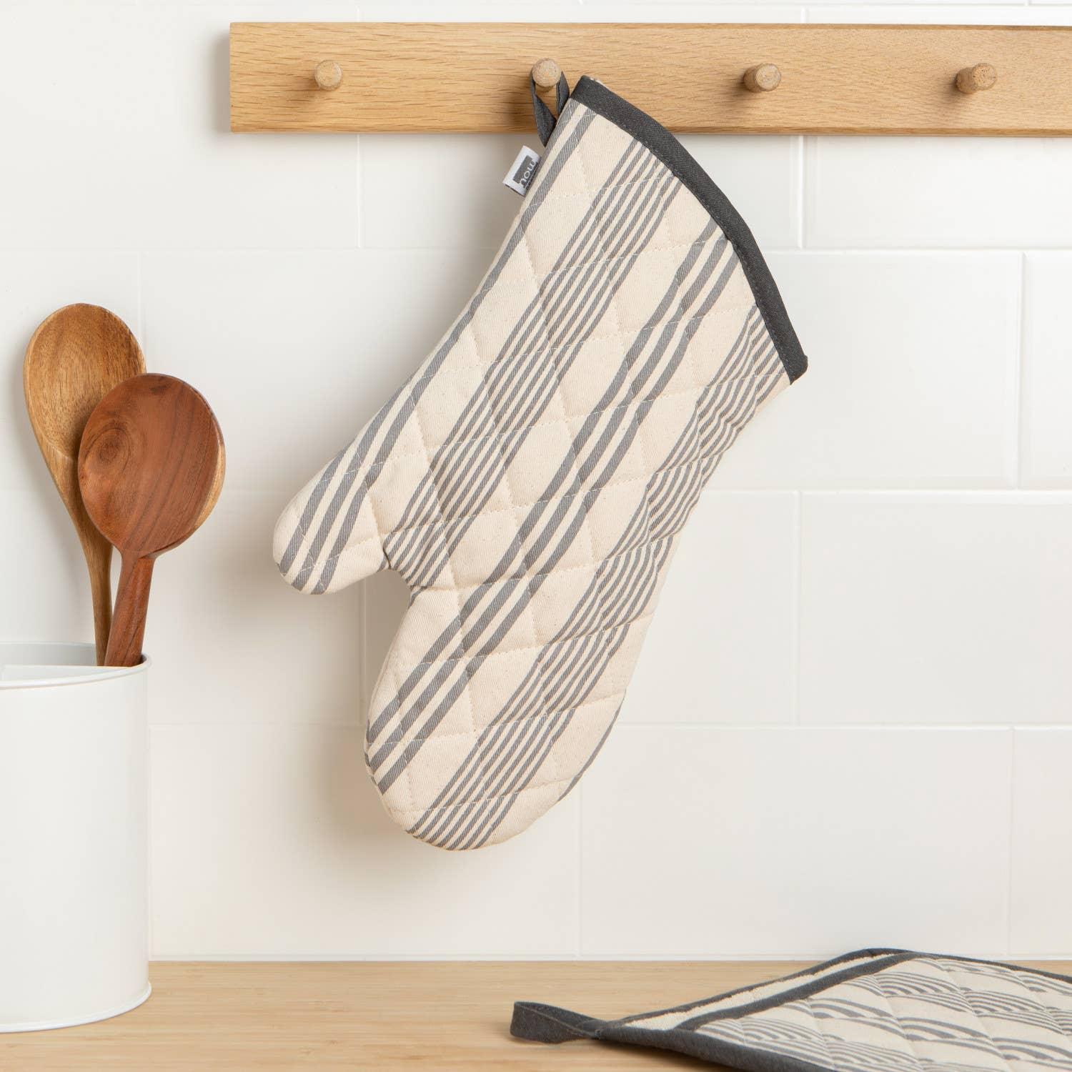 Pencil Stripe Superior Mitt - Marcel’s Culinary Experience