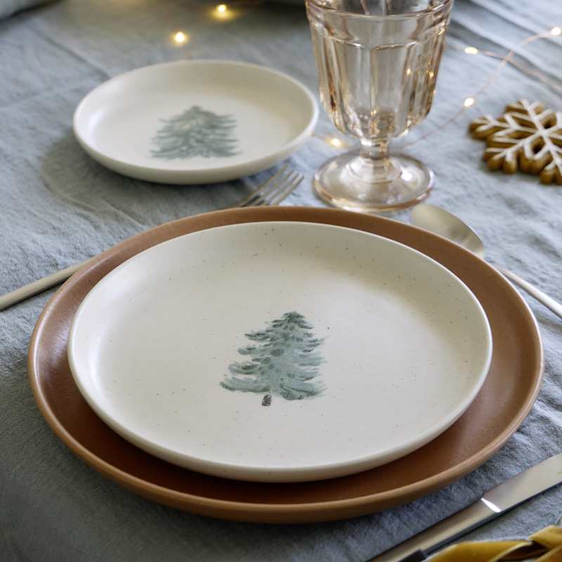 Costa Nova Pacifica Salad & Dessert Plates – Christmas Tree, Set of 4
