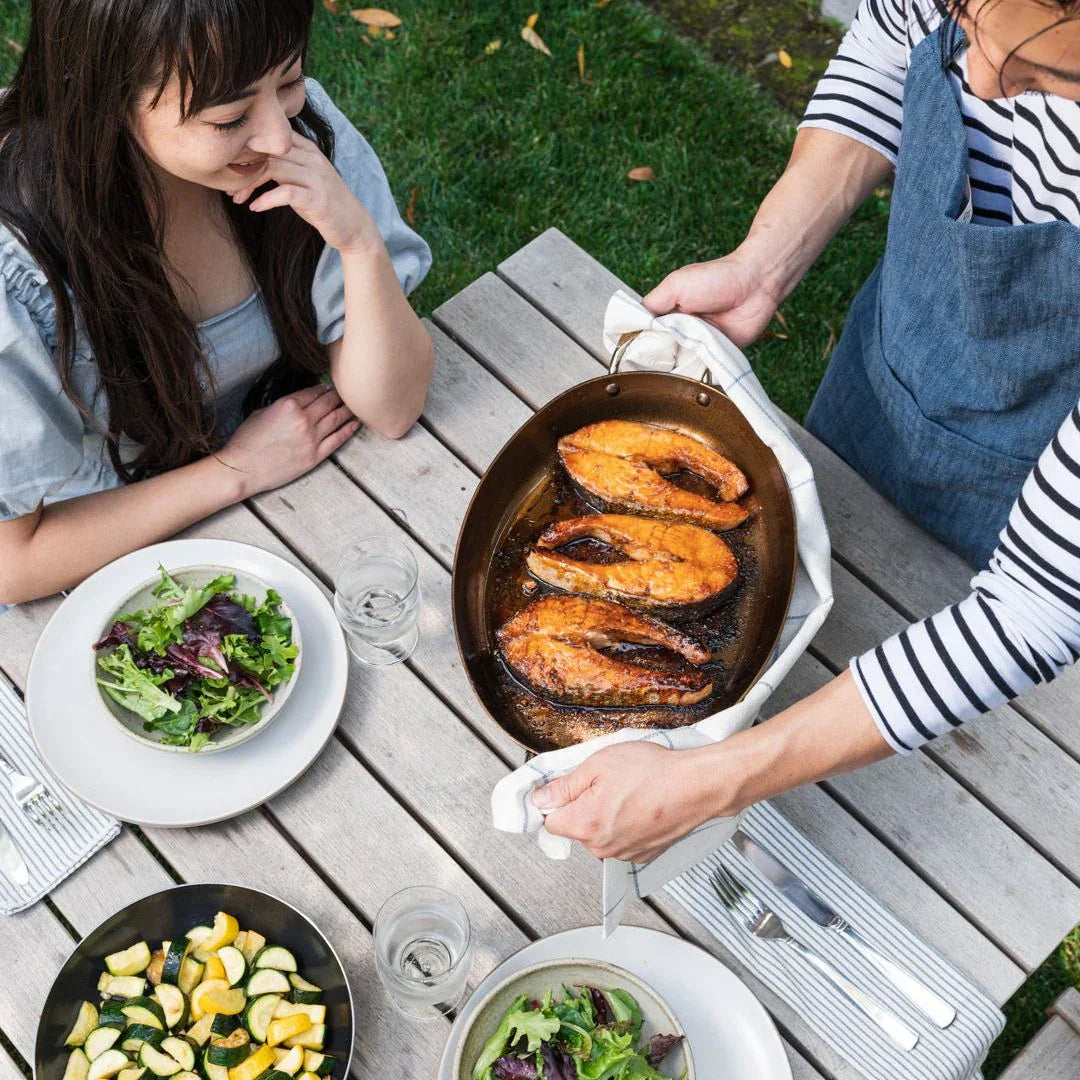 DeBuyer MINERAL B Carbon Steel Oval Roasting Pan