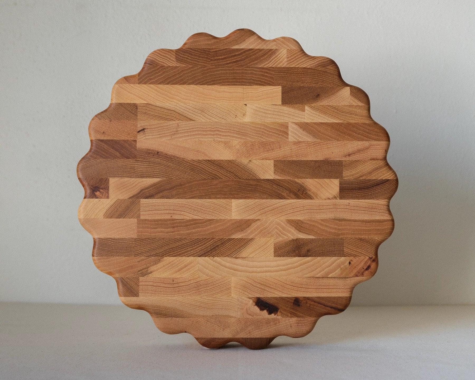 Mari Wavy Edge Butcher Block 10" - Marcel’s Culinary Experience