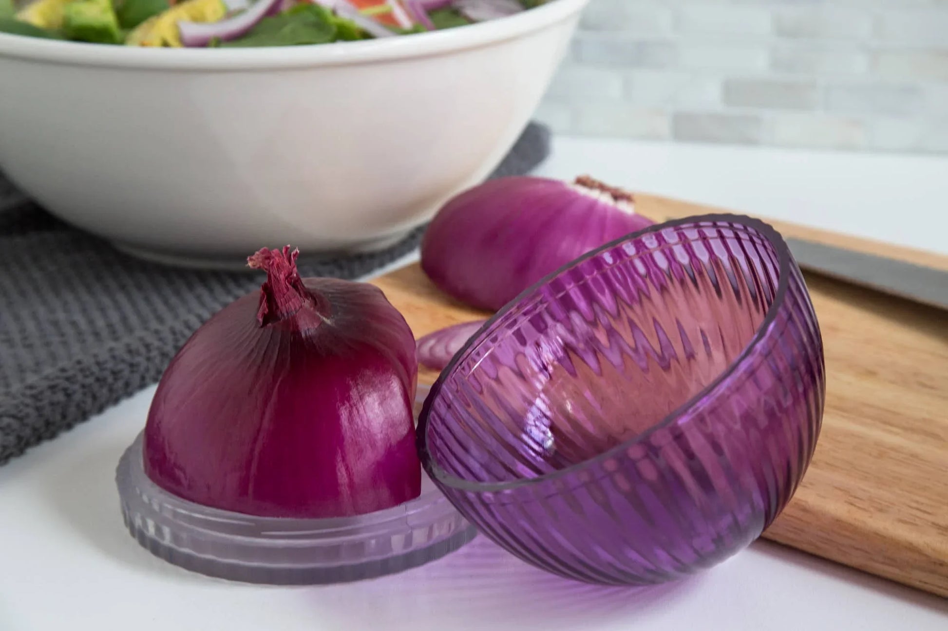 TULZ Onion Save-A-Half, 4" x 4" x 3.5" - Marcel’s Culinary Experience