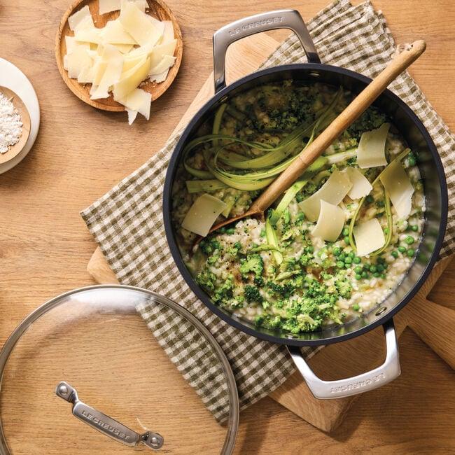 Le Creuset Essential Non-stick Ceramic Stockpot with Glass Lid - 6.3 Qt.