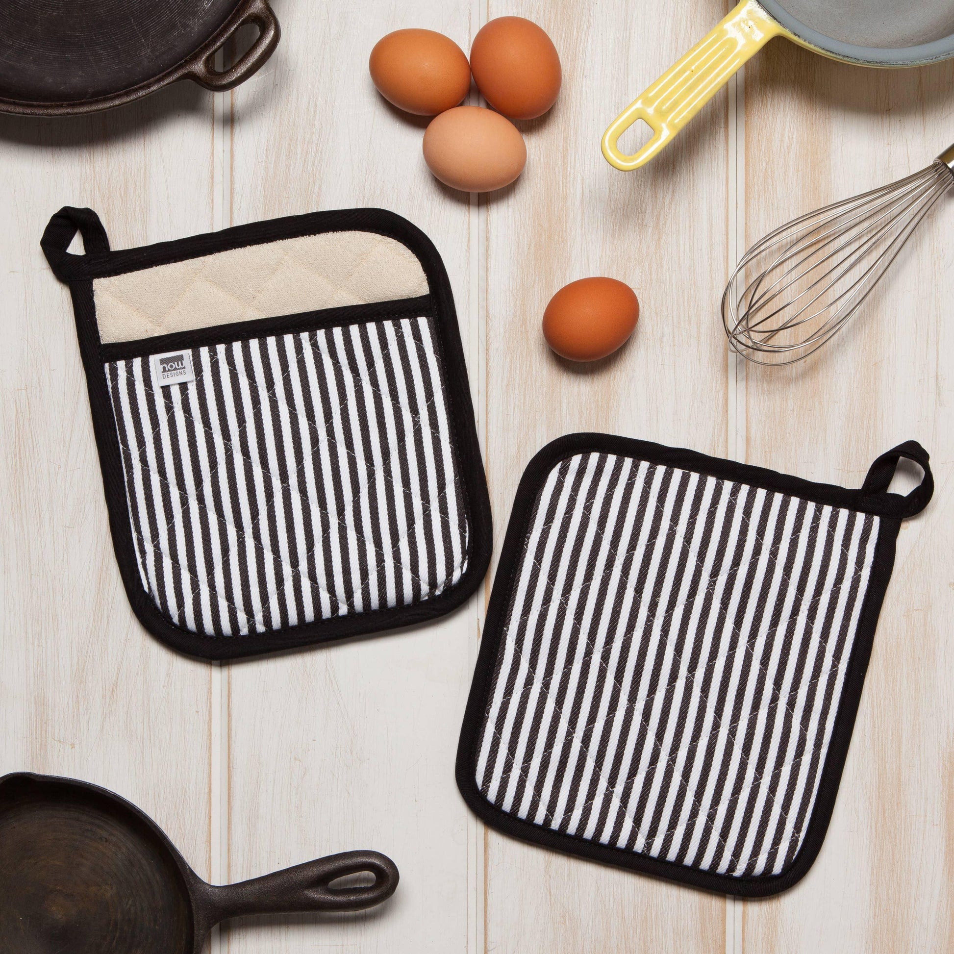Superior Black Narrow Stripe Potholder - Marcel’s Culinary Experience