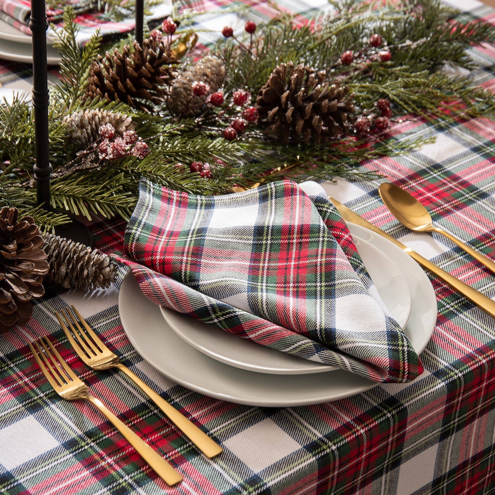 Christmas Classic Holiday Plaid Cotton Napkin Set of 8-17x17 - Marcel’s Culinary Experience