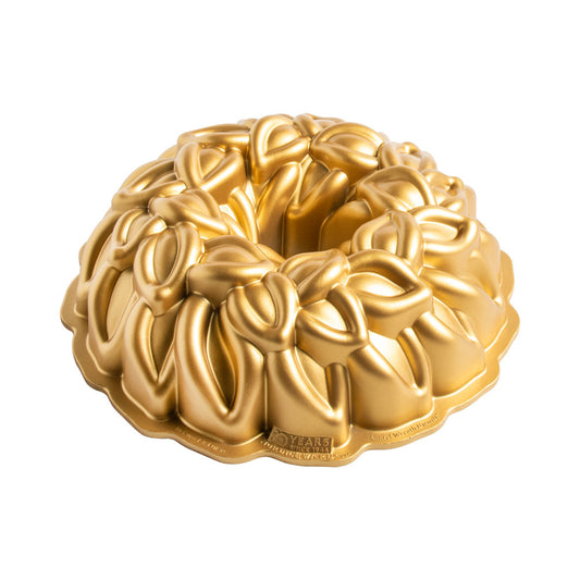Nordic Ware Laurel Wreath Bundt® Pan