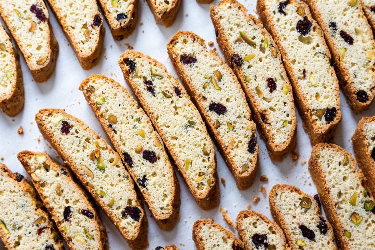 Enzo’s Table Pistachio Cranberry Biscotti, 8 oz