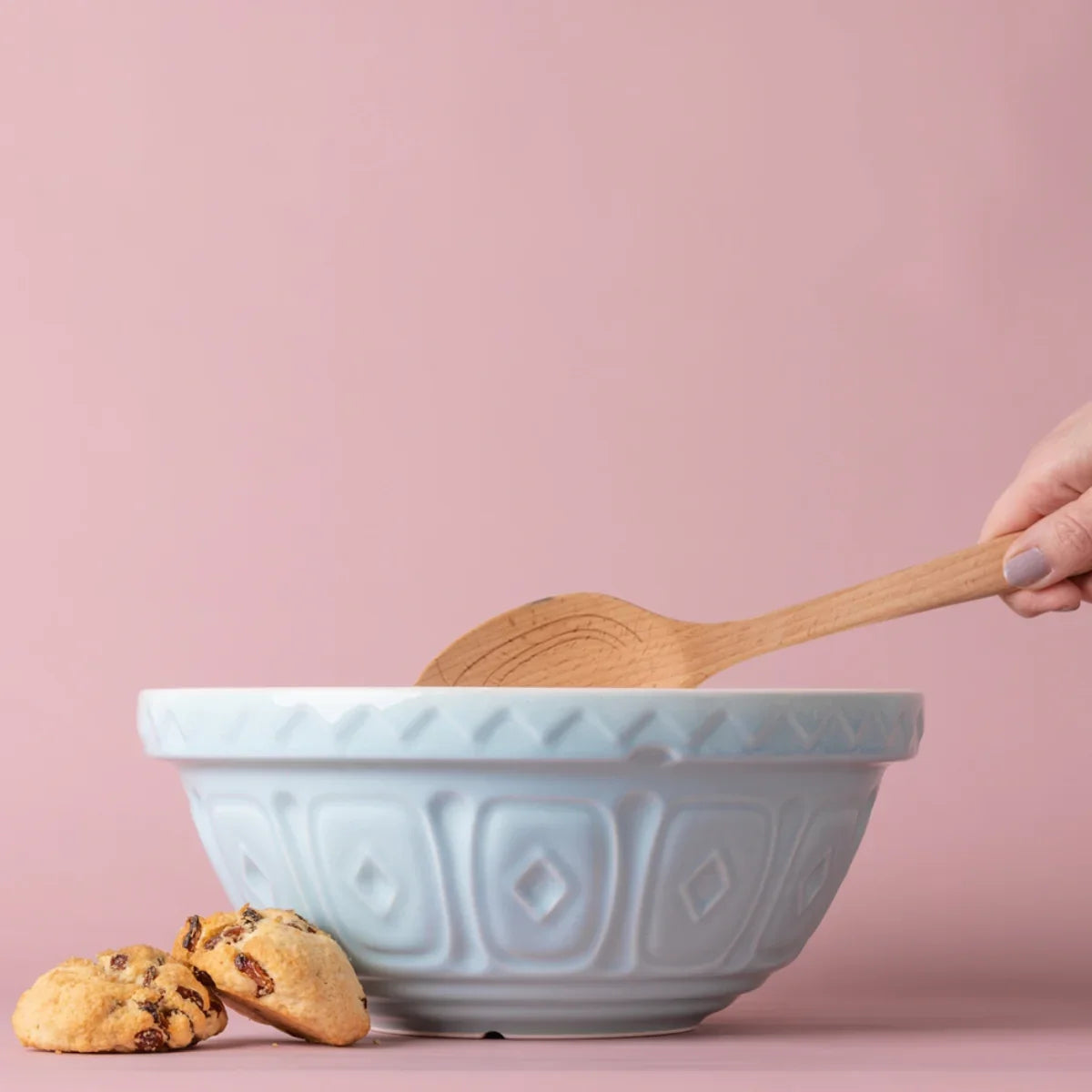 Mason Cash Powder Blue S18 Mixing Bowl 11" - Marcel’s Culinary Experience