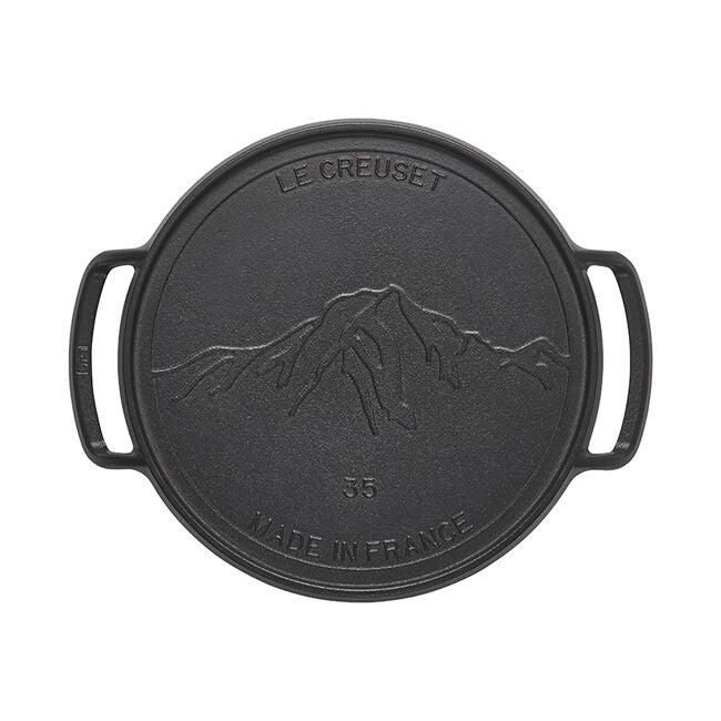 Le Creuset Alpine Outdoor Collection Pizza Pan – Marcel's Culinary