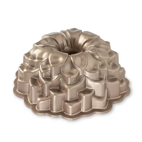 Blossom Bundt Pan - Marcel’s Culinary Experience