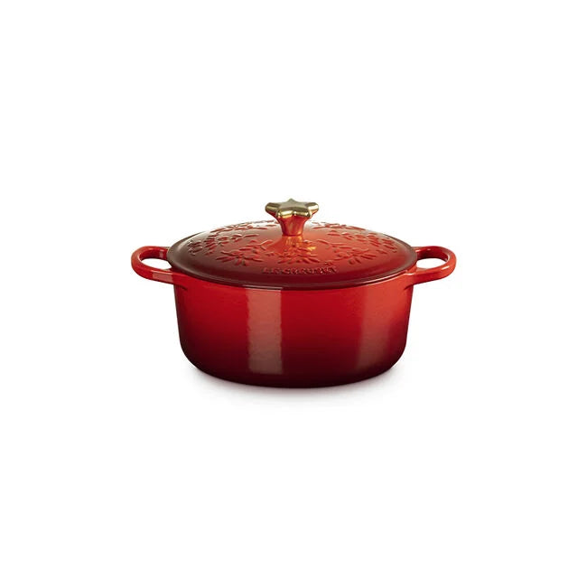 Le Creuset Noël Collection Holiday Tree Signature Round Dutch Oven with Gold Star Knob
