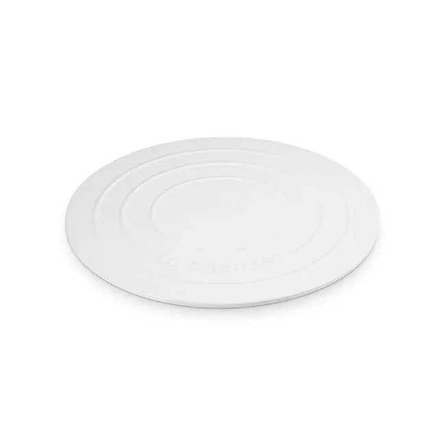 Le Creuset Round Pizza Stone - White - Marcel’s Culinary Experience