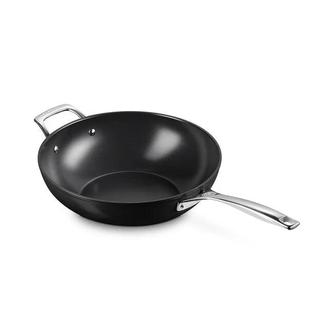 Le Creuset Essential Non-stick Ceramic Stir-Fry Pan