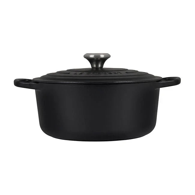 Le Creuset Signature Round Dutch Oven 5.5 qt - Licorice - Marcel’s Culinary Experience
