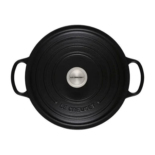 Le Creuset Signature Round Dutch Oven 7.25 qt - Licorice - Marcel’s Culinary Experience
