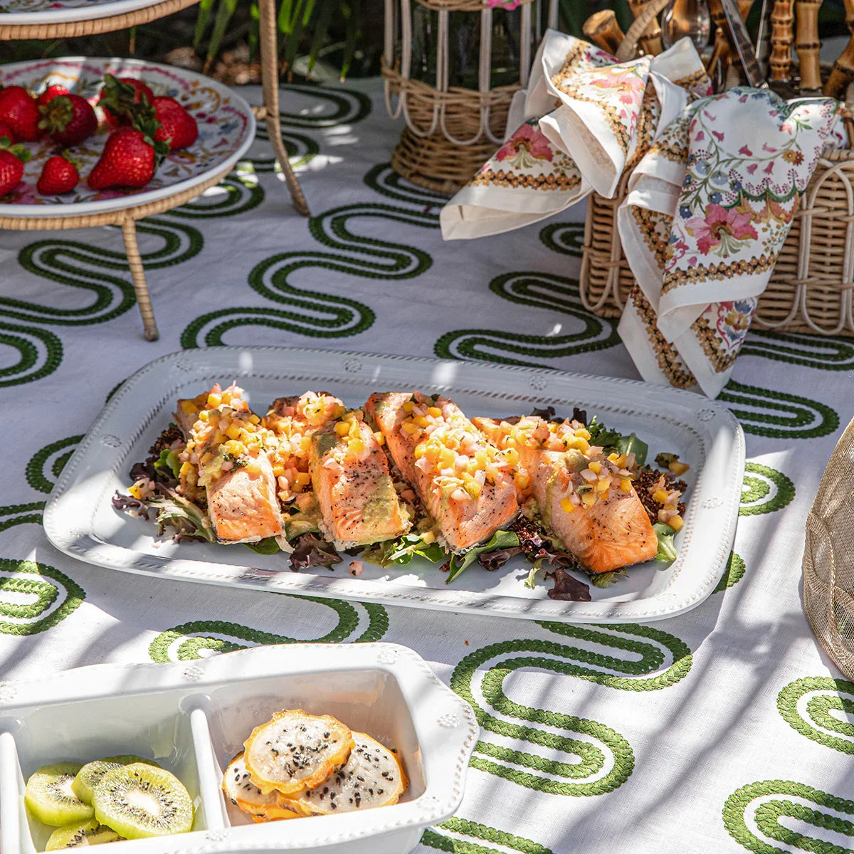 Juliska Berry & Thread Melamine 16" Tray - Whitewash