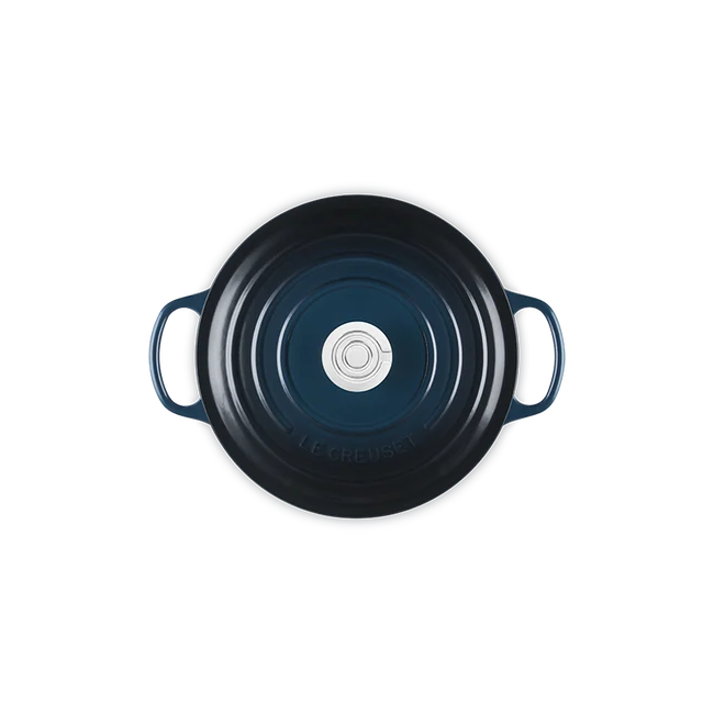 Le Creuset Signature Round Dutch Oven 5.5 Qt, Nuit