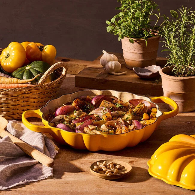 Le Creuset Signature Pumpkin Braiser - Nectar