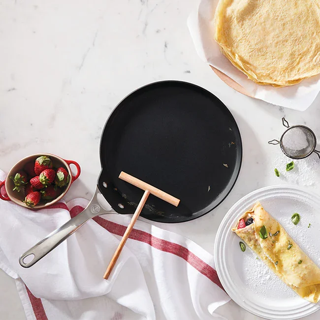 Le Creuset Toughened Non-stick PRO Crepe Pan 11" - Marcel’s Culinary Experience